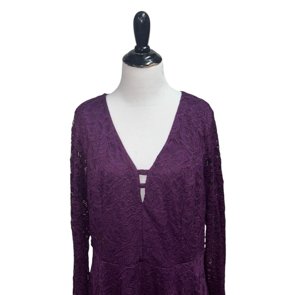 Xtraordinary Women's Size 16 / Junior 15 Lace Mini Dress Festive Night Out - Picture 3 of 8